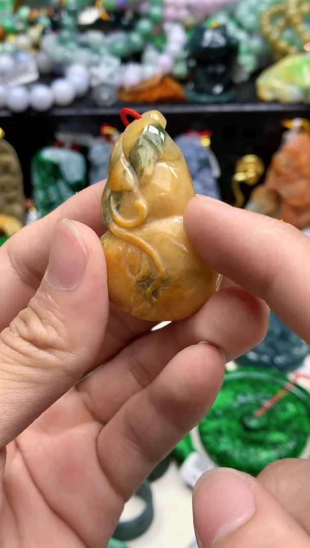 颈饰未镶嵌翡翠天然缅甸翡翠A货