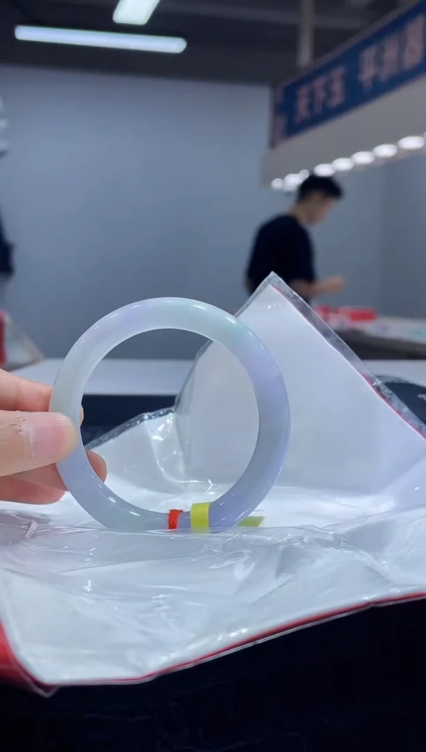 未镶嵌手镯翡翠37