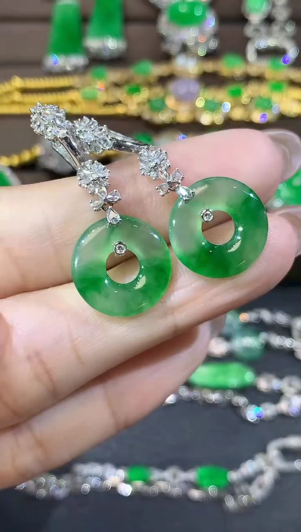 翡翠18K金镶嵌耳饰D51