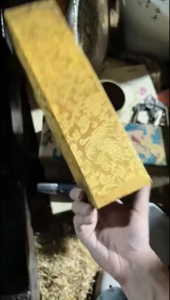 香榧木（1个李金色小盒子）