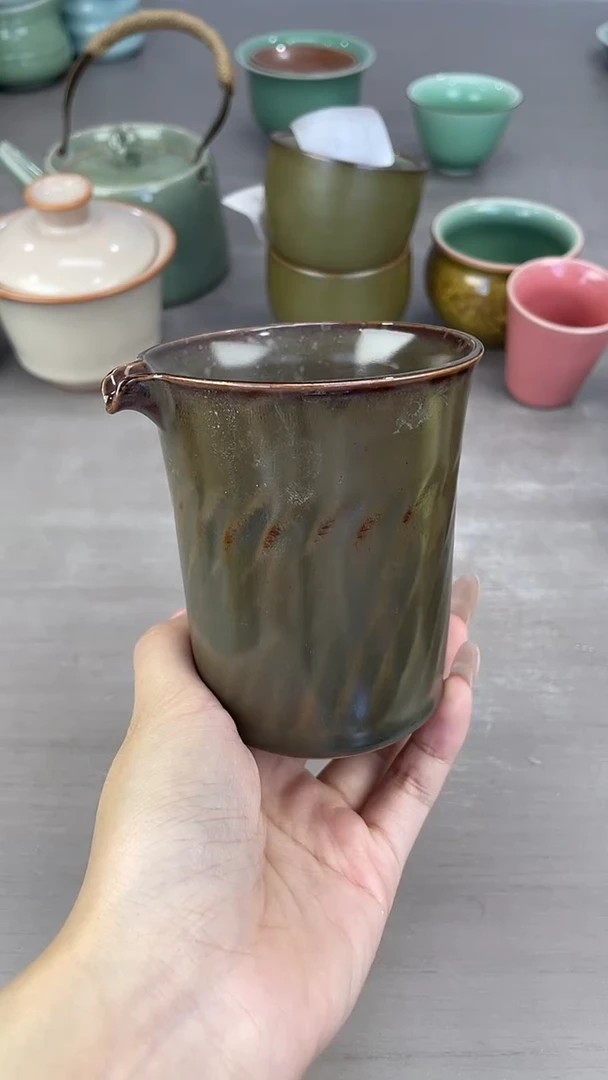 青瓷仓储福利清仓