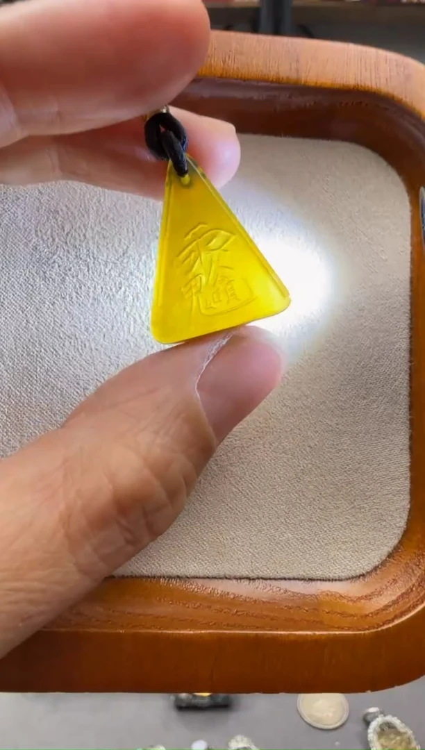 琥珀颈饰未镶嵌手机挂4