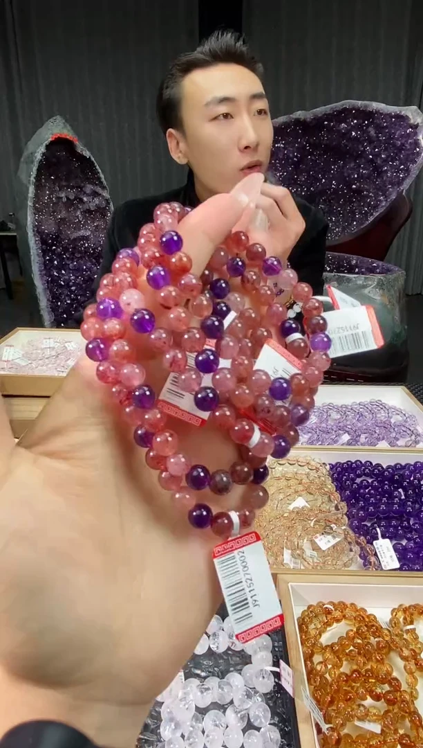 【闪购商品】水晶手绳未镶嵌水晶手链卡7m+多样性发其一