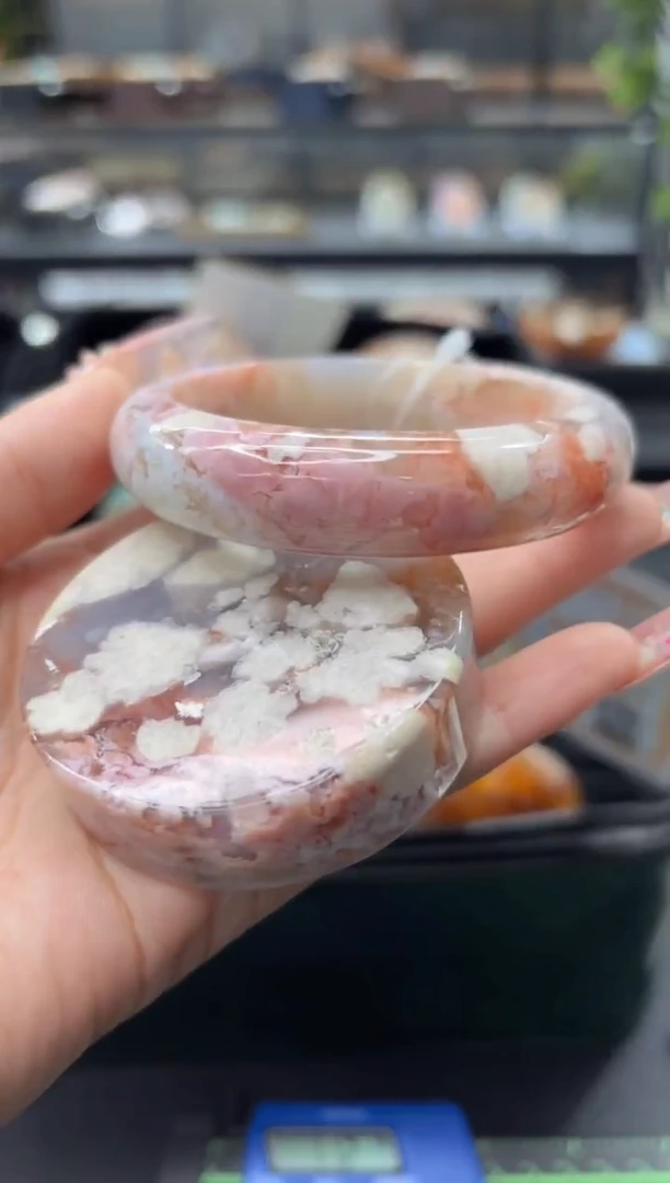 未镶嵌手镯石英质玉260(59圈赠送镯心)