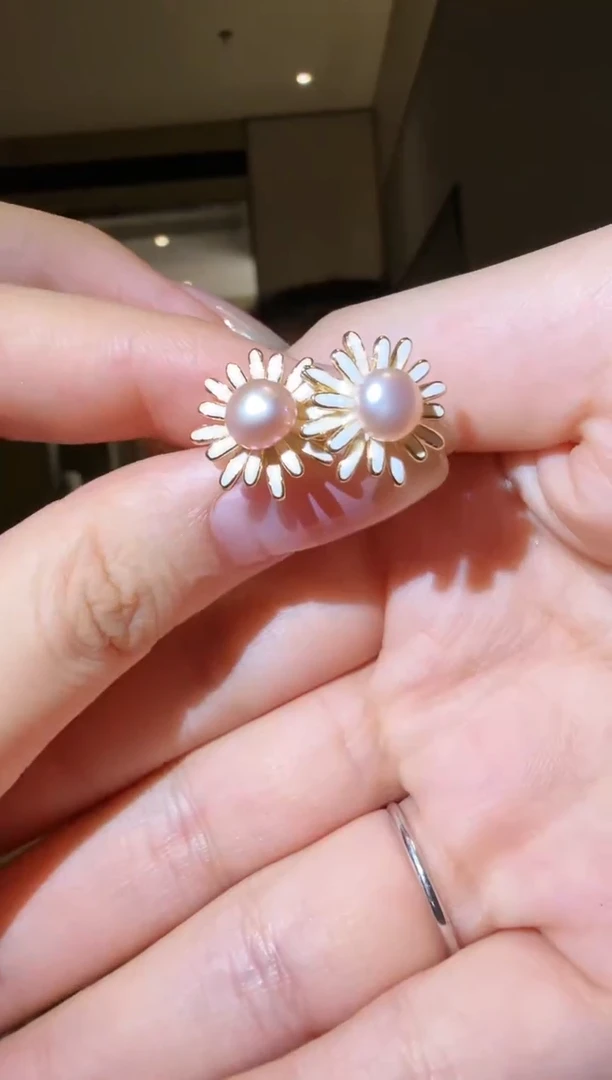 未镶嵌淡水珍珠耳饰