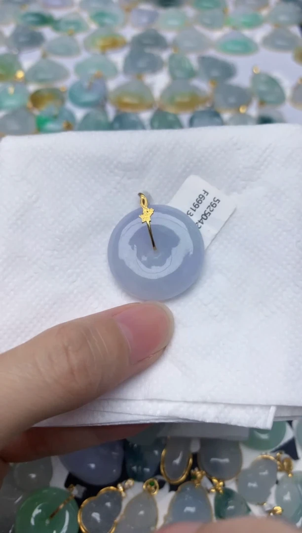 翡翠18K金镶嵌颈饰天然A货翡翠