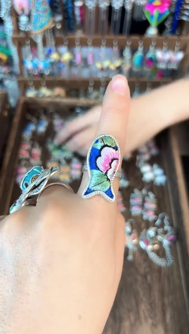 织绣彩云南阁非遗老绣525