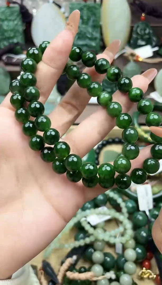 颈饰未镶嵌和田玉未镶嵌和田玉吊坠多样性拍一发一