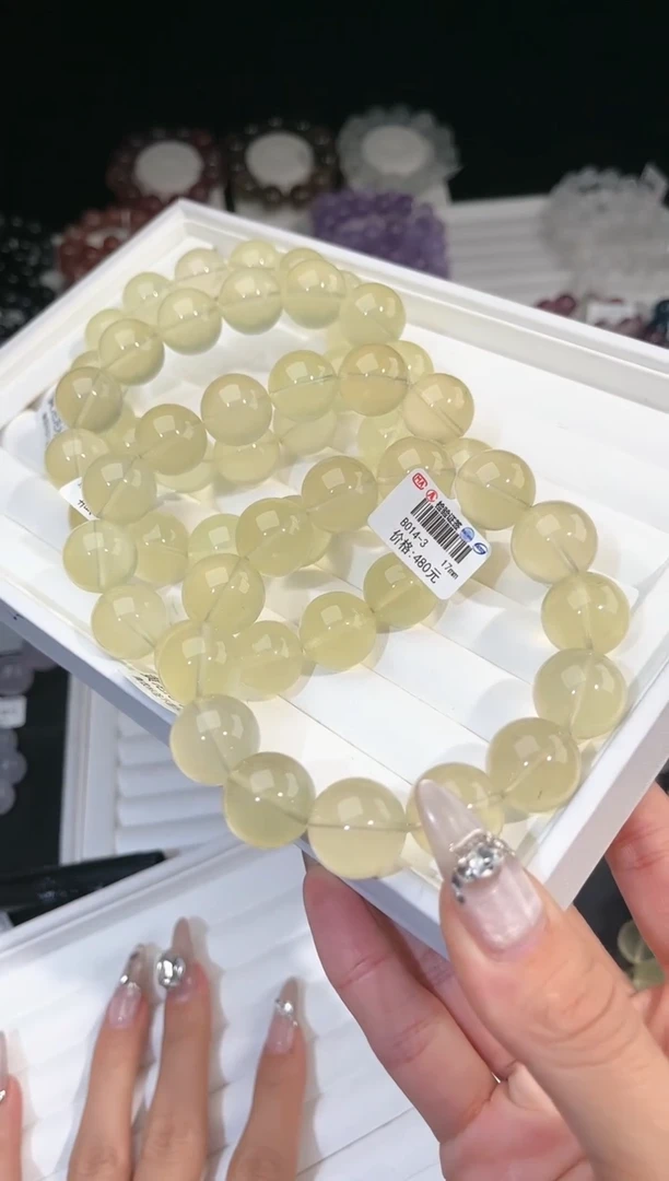 【闪购商品】水晶手链未镶嵌多样性发一黄泡泡17mm