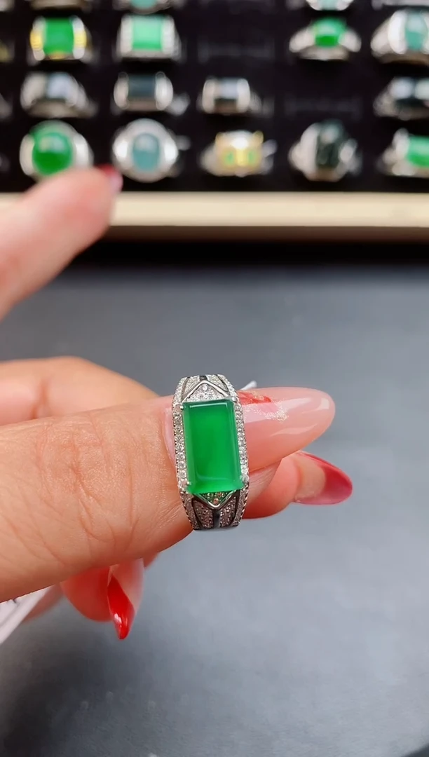 【闪购商品】翡翠戒指银S925镶嵌0580505