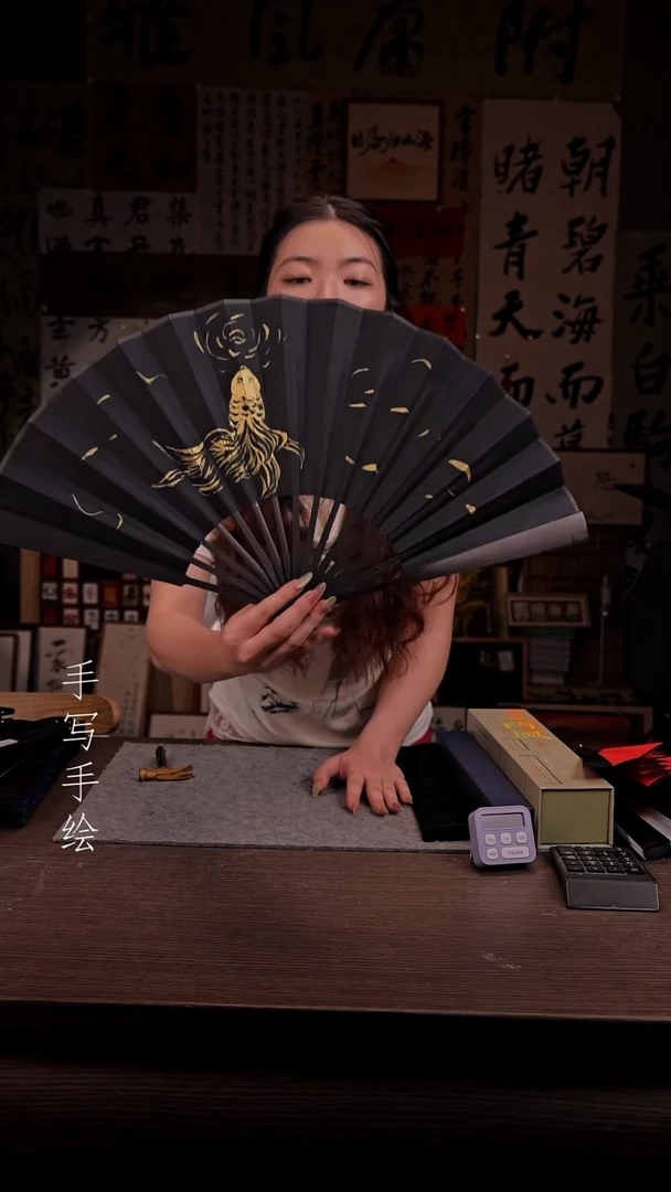 国画206-10寸 手写 扇子-廖