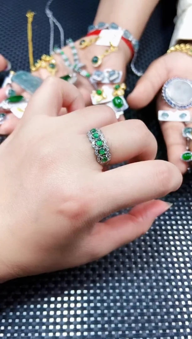 【闪购商品】翡翠戒指未镶嵌111111111