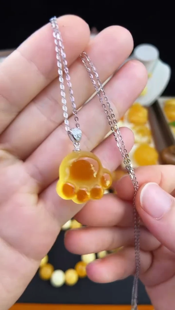 琥珀未镶嵌珠宝奇石柒月