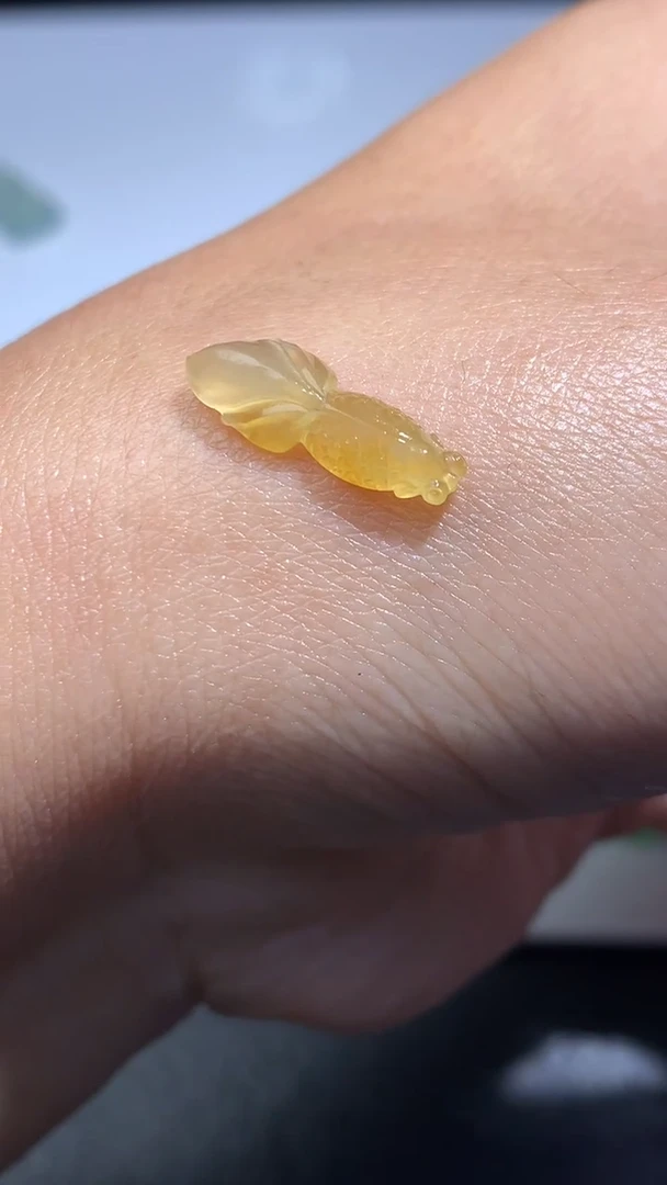 未镶嵌定制翡翠毛货