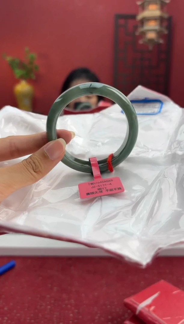未镶嵌手镯翡翠翡翠手镯9