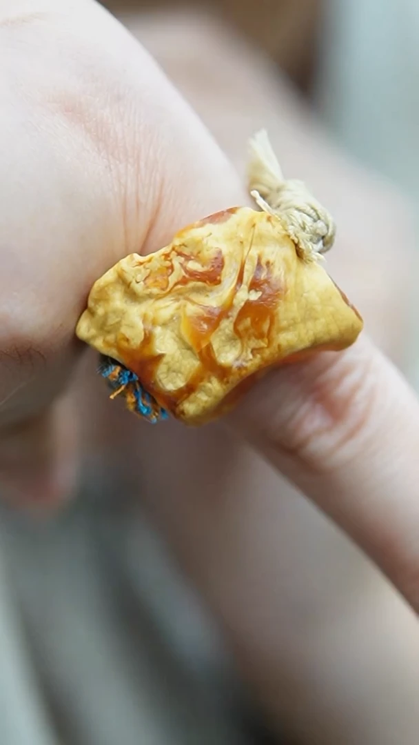 【闪购商品】琥珀裸石未镶嵌原石