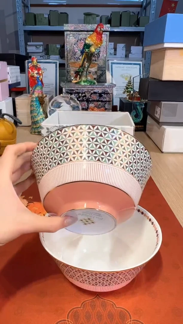 【闪购商品】杯179歌剧院面碗套二（粉）