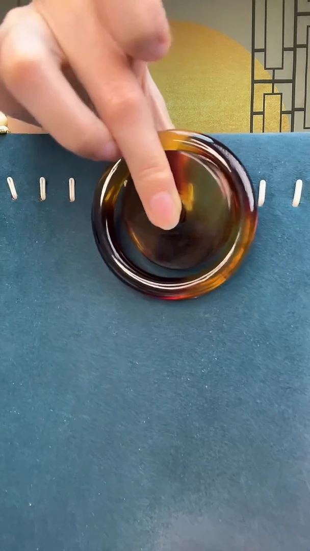 裸石琥珀未镶嵌A1417手镯55