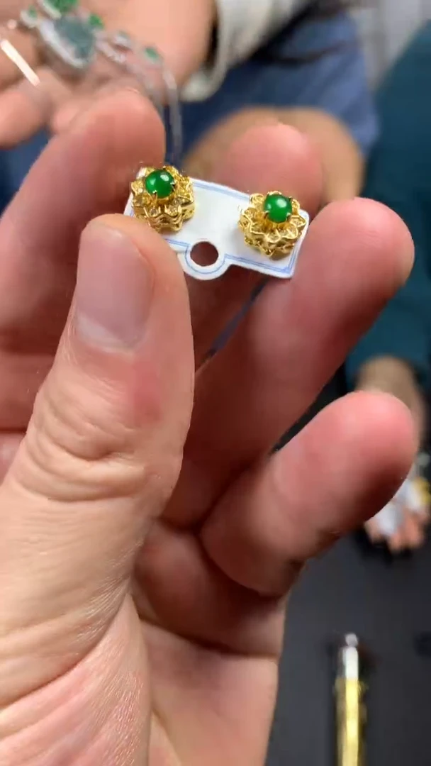 【闪购商品】翡翠耳饰未镶嵌0179398874/多样性发一