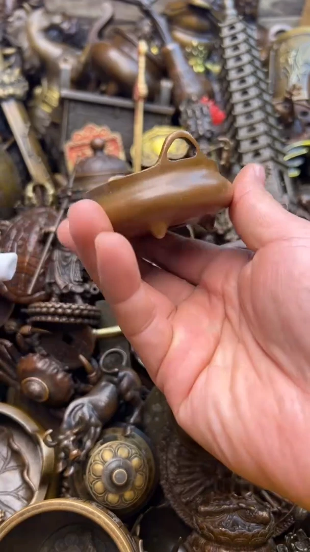 精美铜器，点击下单