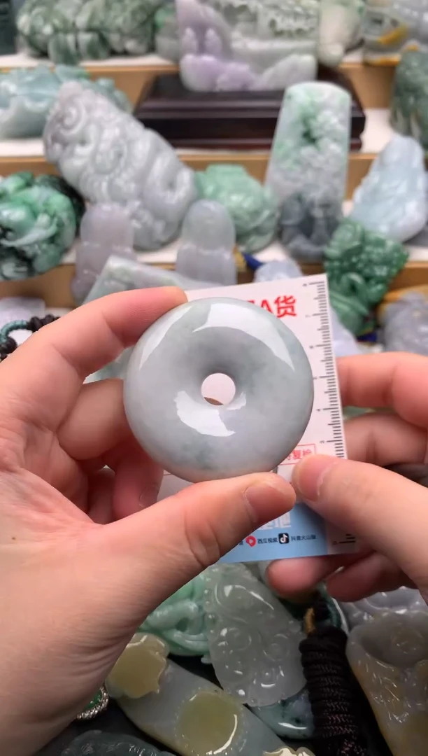 吊坠(不含链)未镶嵌翡翠1