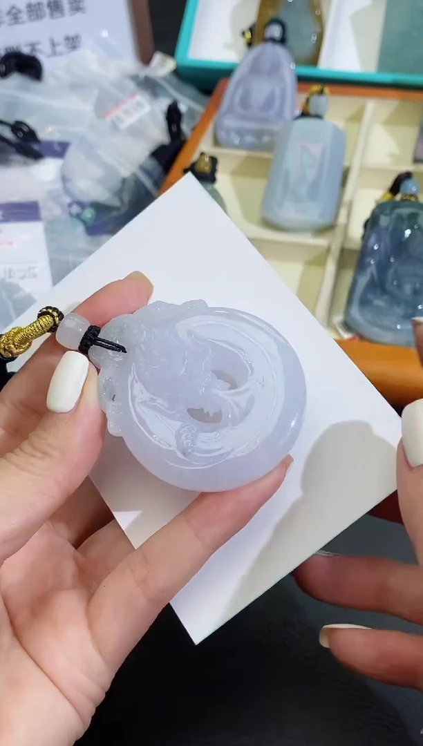 颈饰未镶嵌翡翠缅甸天然翡翠