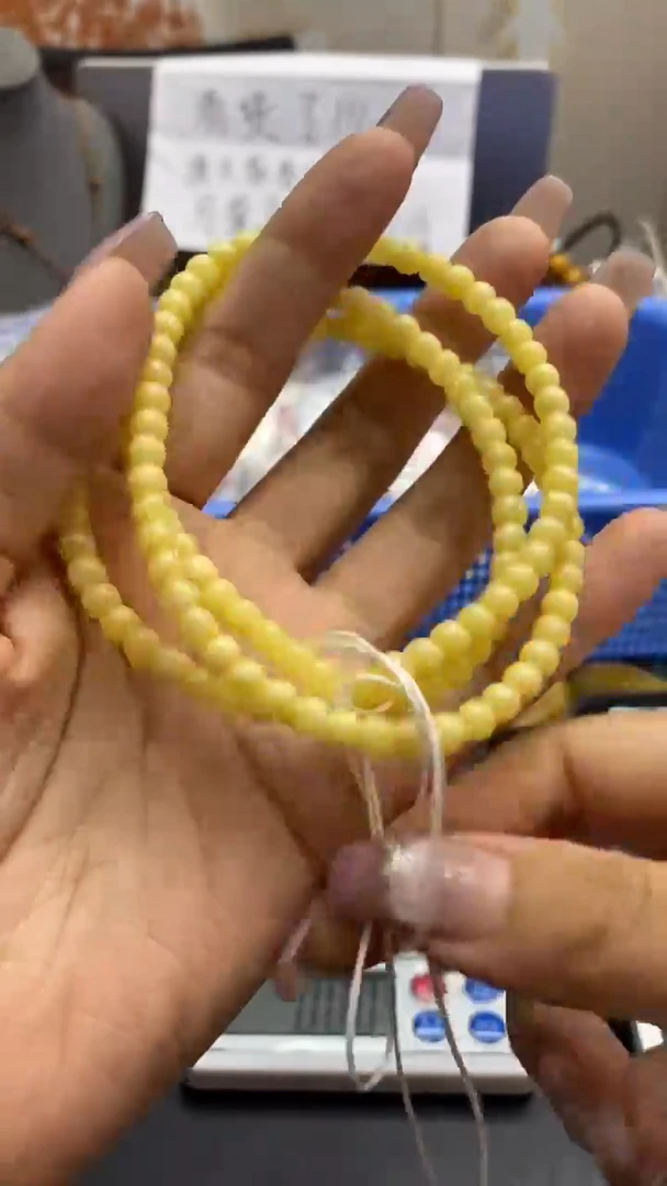 琥珀未镶嵌珠宝奇石2246