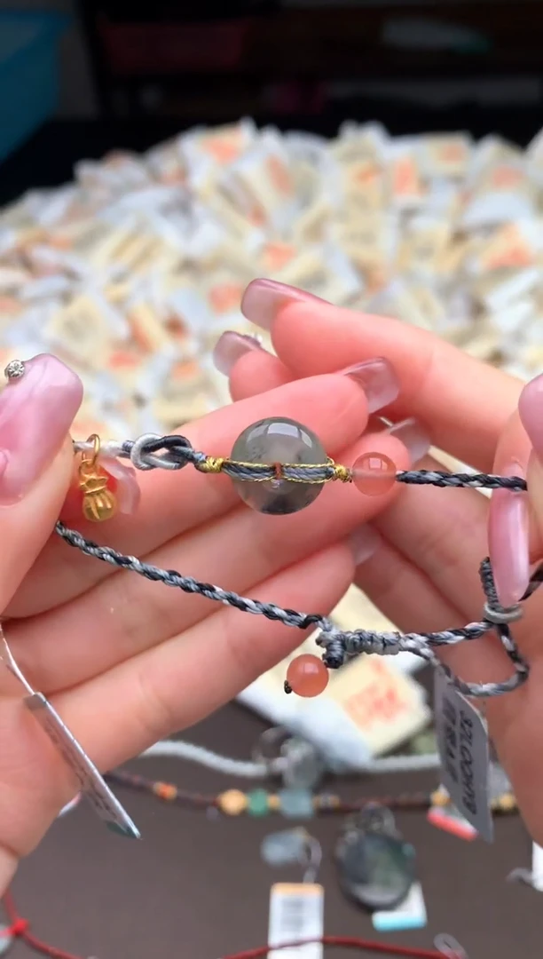 【闪购商品】翡翠手绳未镶嵌 —