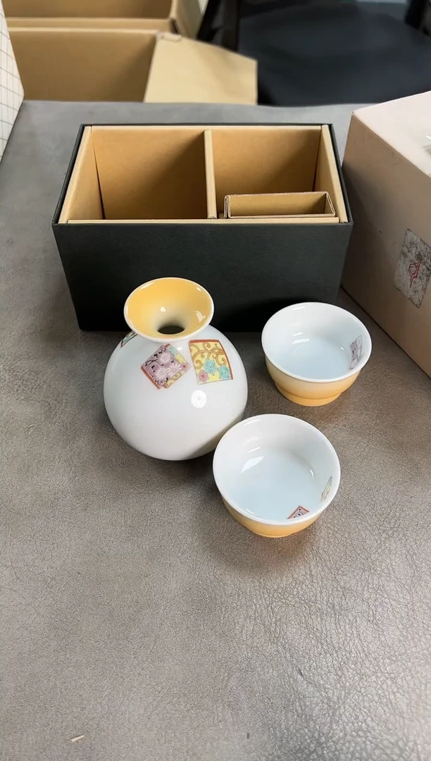 深川制稀有画片酒具套全新原盒
