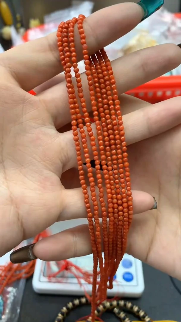 南红玛瑙未镶嵌珠宝半成品1102多样性发其一默认有瑕