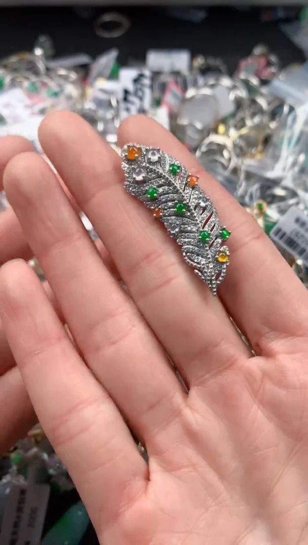 银S925镶嵌戒指翡翠666         2