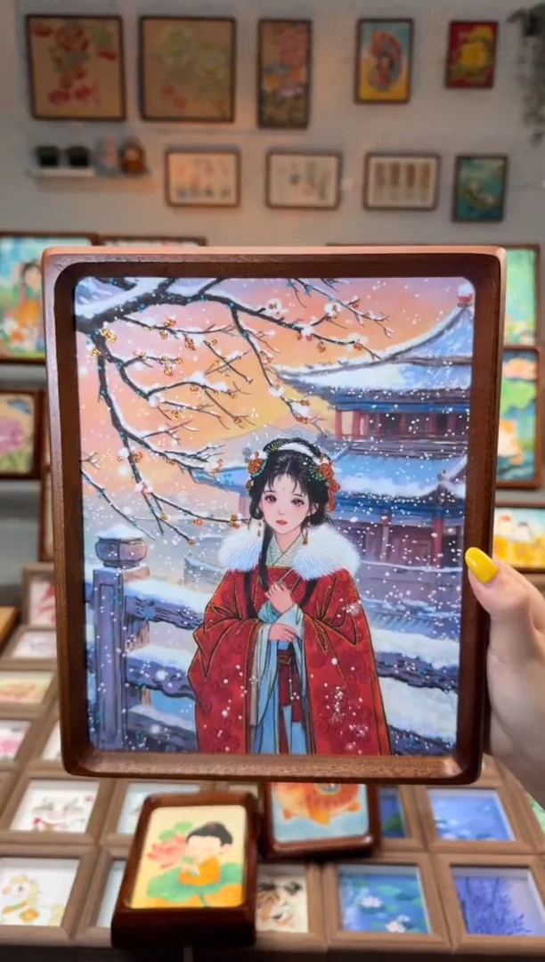 国画披风女孩 手绘国画10