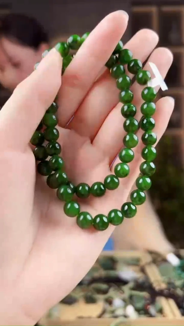 颈饰未镶嵌和田玉拍一发一，多样性发货