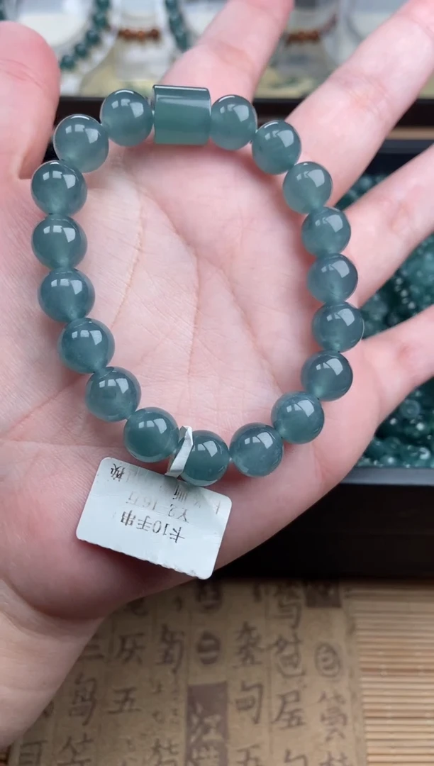【闪购商品】翡翠手链未镶嵌多样性发货20颗卡10