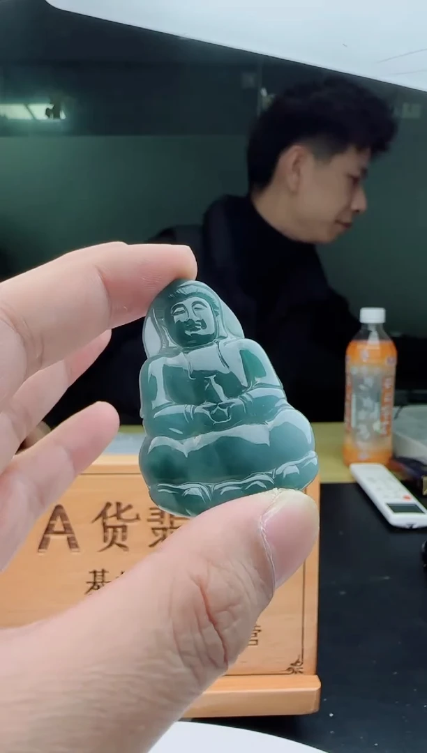 【闪购商品】翡翠颈饰未镶嵌11111111