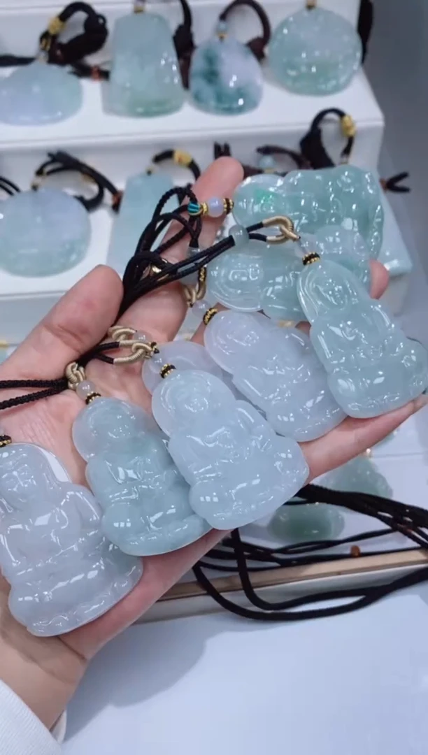 颈饰未镶嵌翡翠吊坠团购多样性发一件