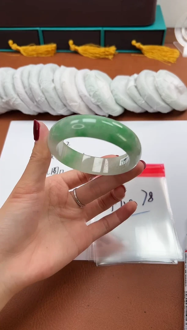 缅风精品手镯礼盒装78
