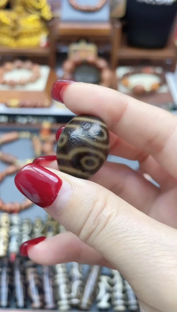 玛瑙/玉髓散珠黑金达洛6眼