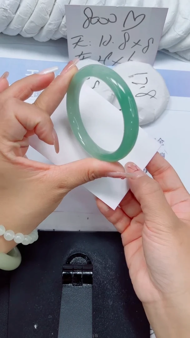 未镶嵌手镯石英质玉100-53