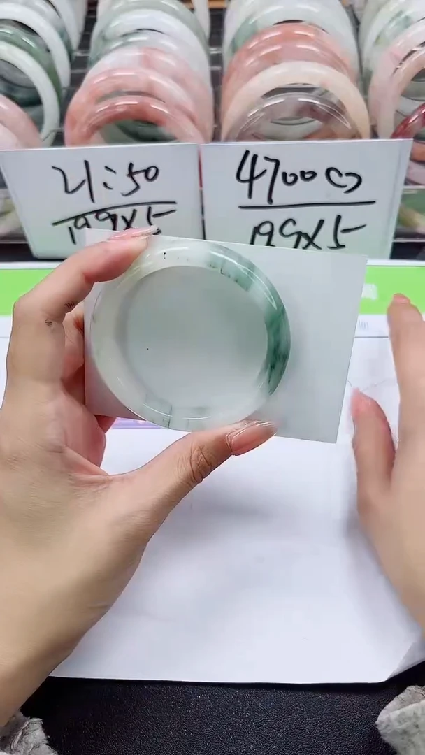 【闪购商品】石英质玉手镯合金A256-53/54