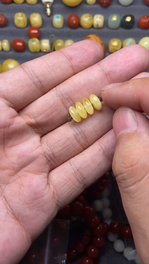 蜜蜡未镶嵌珠宝奇石9mm