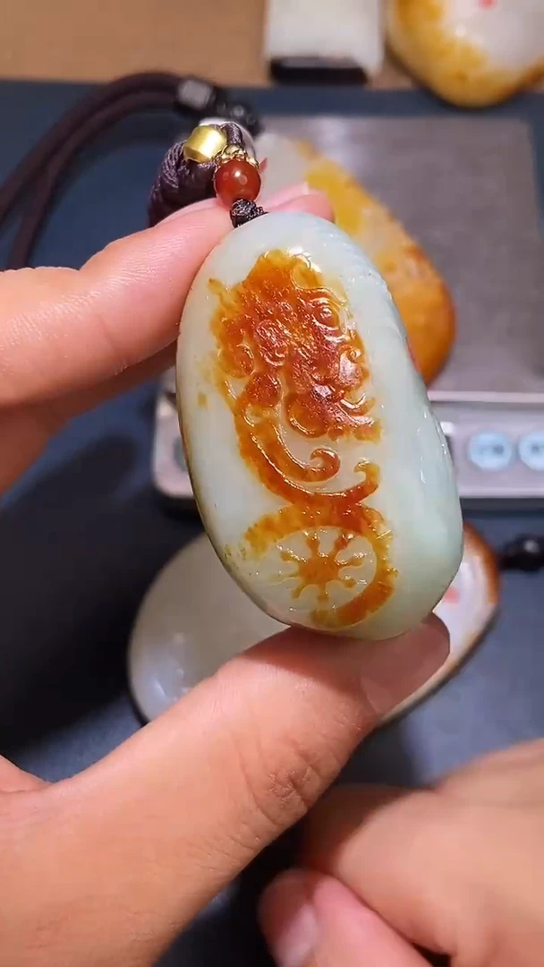 颈饰未镶嵌和田玉迪**卡HX