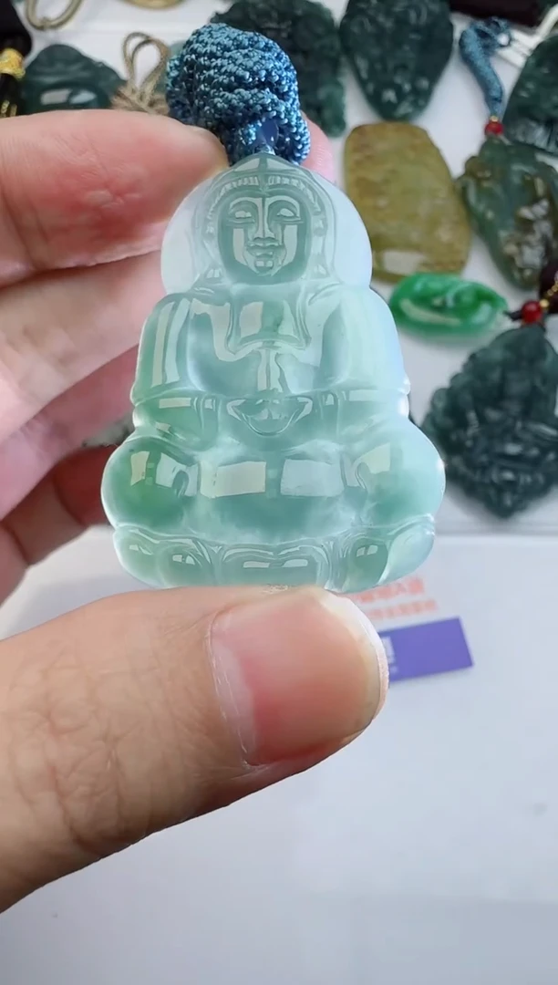 【闪购商品】翡翠吊坠(不含链)未镶嵌多样性随机发其一