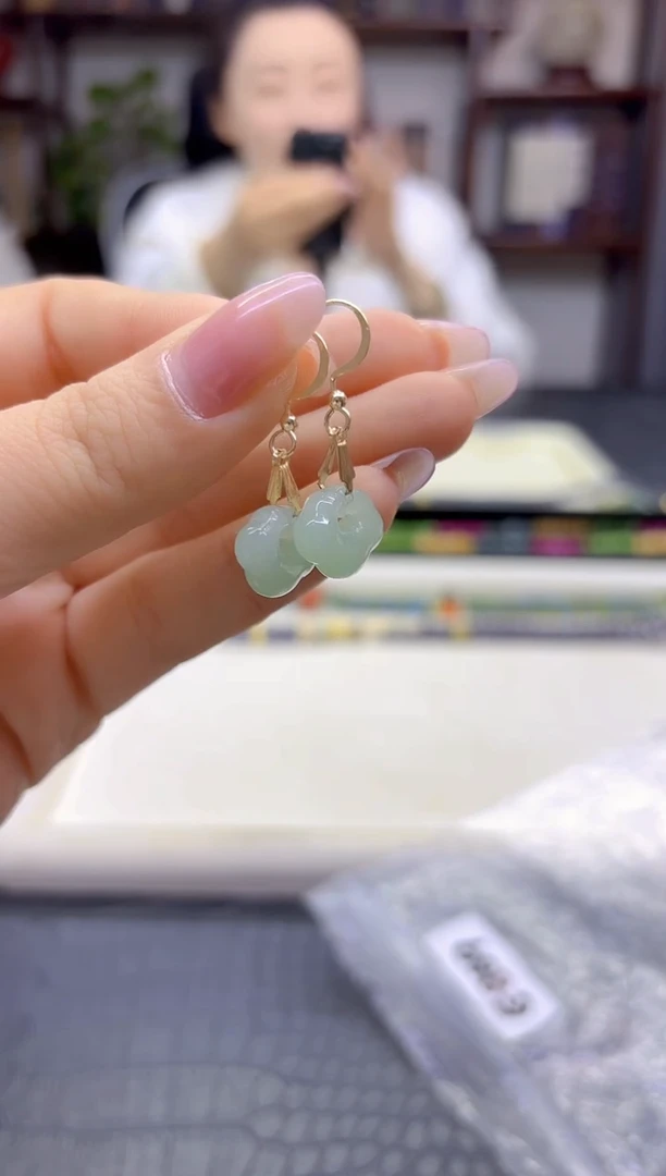 14K金镶嵌和田玉耳饰DIY款E869