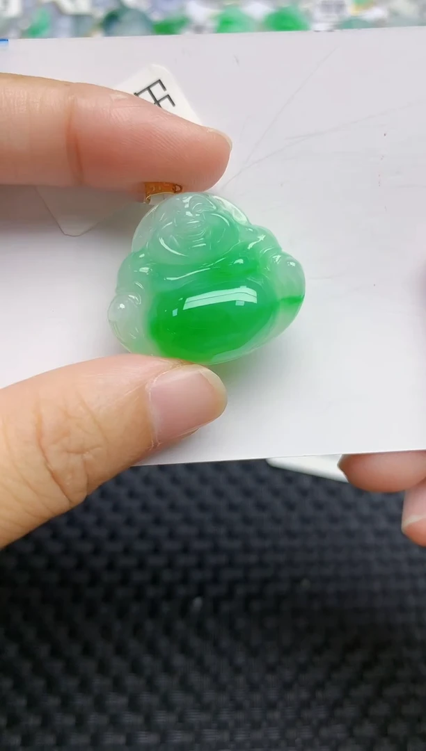 翡翠18K金镶嵌颈饰天然A货翡翠