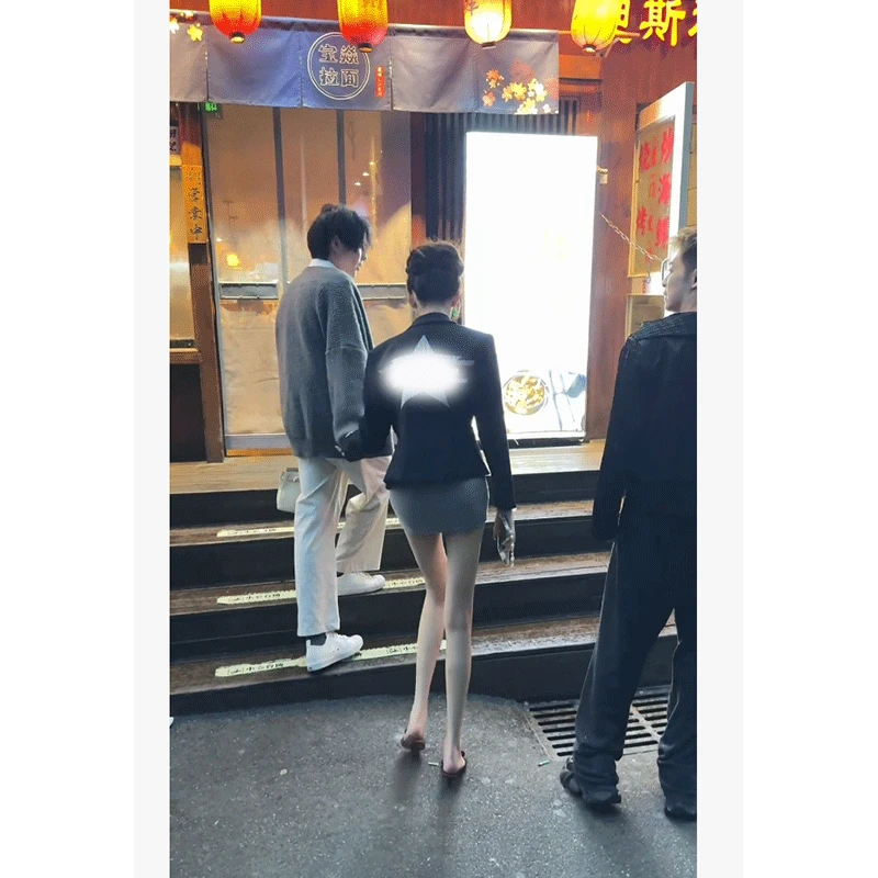 2025秋季新款高级感气质大五角星外套上衣配包臀裙半身裙两件套装