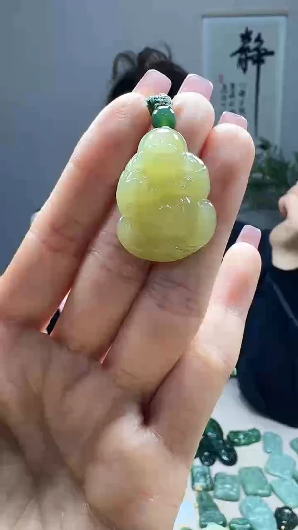 未镶嵌和田玉挂件1