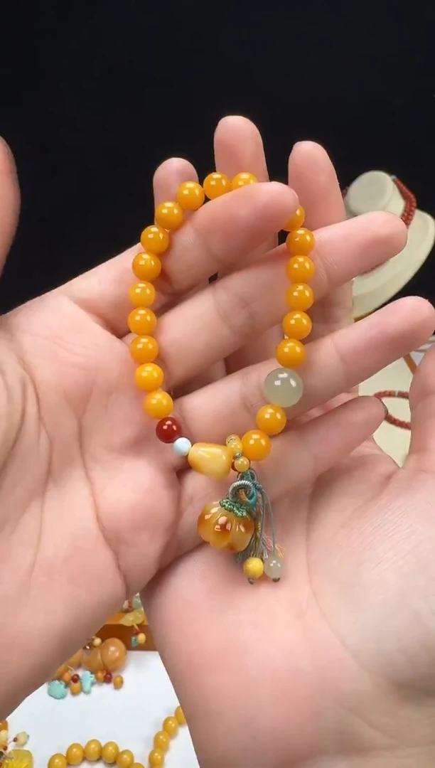 手链蜜蜡未镶嵌7MM