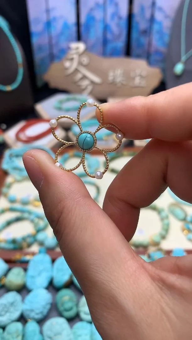 【闪购商品】绿松石挂件18K金镶嵌高瓷绿松石花花卡子