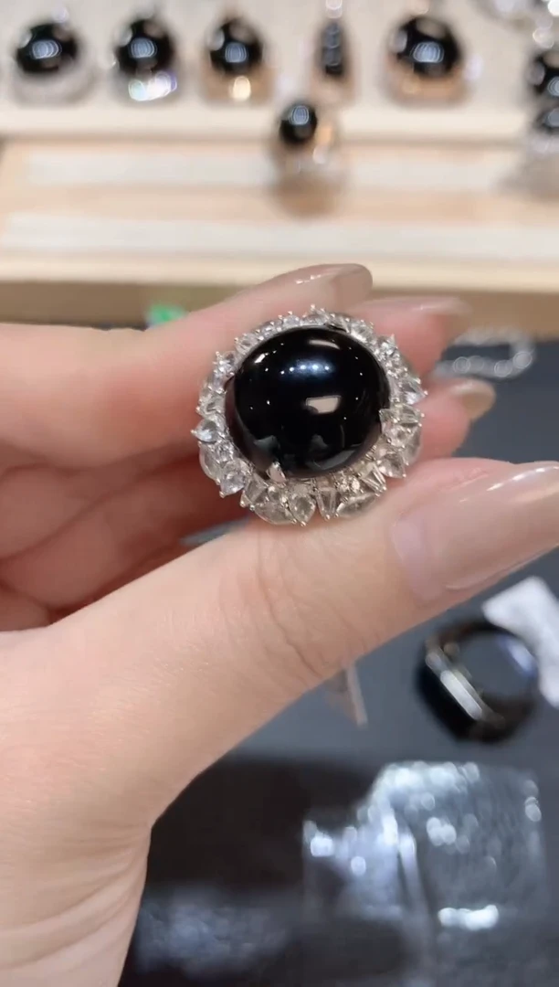 【闪购商品】翡翠戒指18K金镶嵌A58翡翠